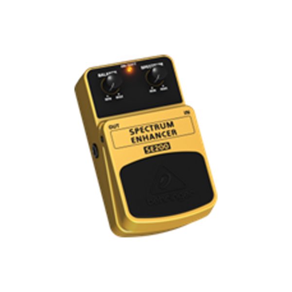 Pedal Behringer SE200