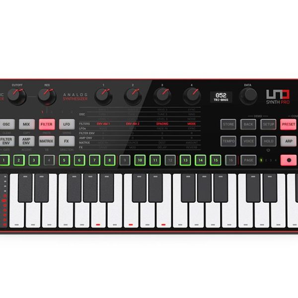 Ik Multimedia UNO Synth Pro Sintetizador Analógico