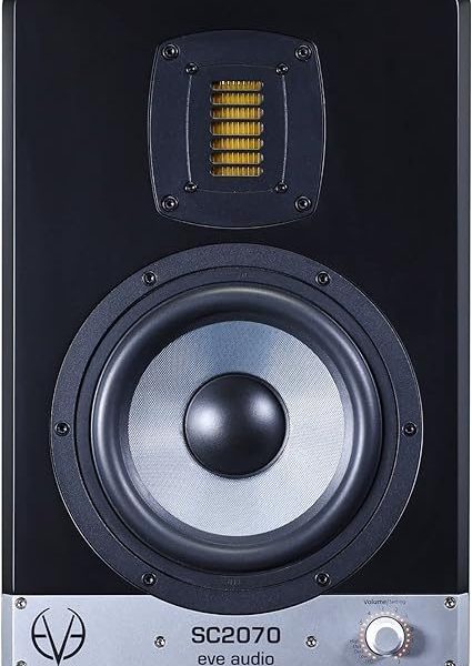 Monitor Eve Audio SC2070 2 vias campo cercano y medio 7 Pg